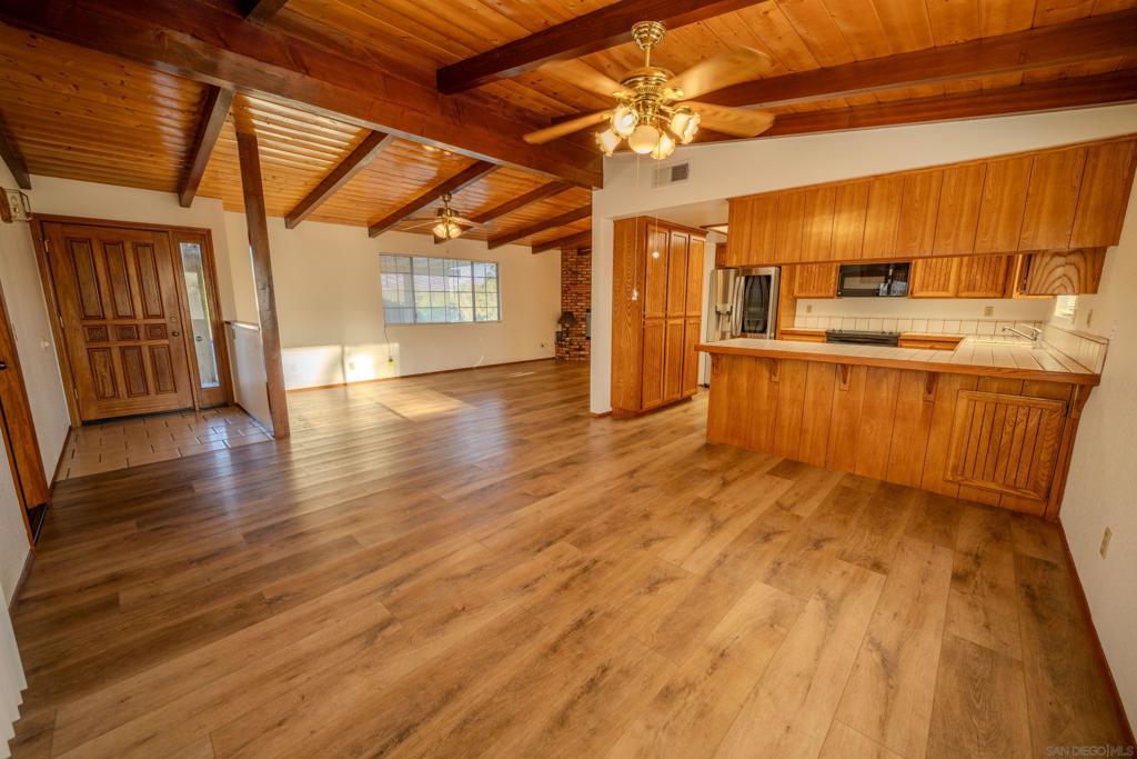 Ramona - Residential