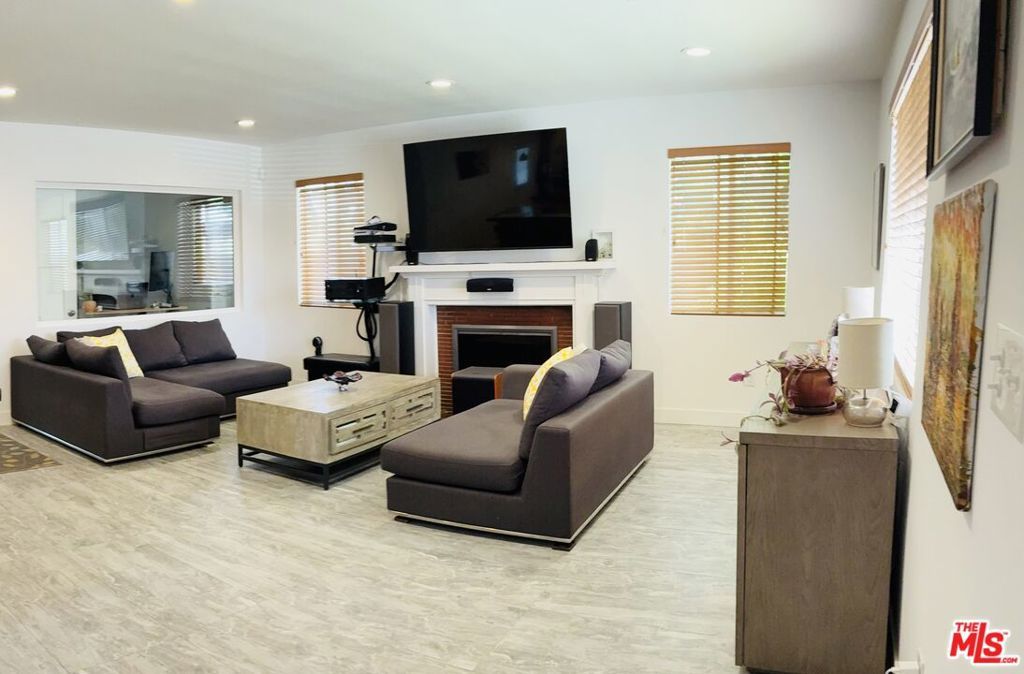 Photo of 4938 Imlay Avenue, Culver City, CA 90230 (MLS # 25555439)