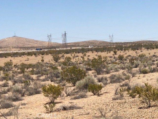 Start planning for your Residential development dream, completely visible from the 15 Fwy. And very close to the proposed Virgin Train to Vegas. With just over 10 Acres and given the strategic location this opens the door to a range of possibilities. Act before it's gone
Sale "DOES NOT INCLUDE MINERAL RIGHTS"