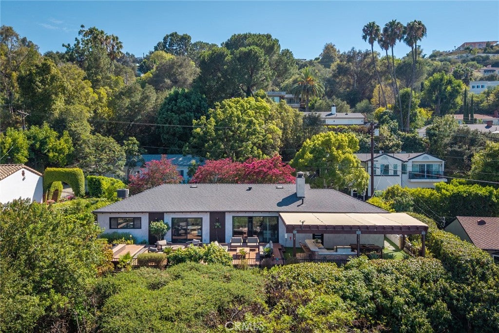Photo of 3351 Coy DR, Sherman Oaks, CA 91423 (MLS # SR26184179)