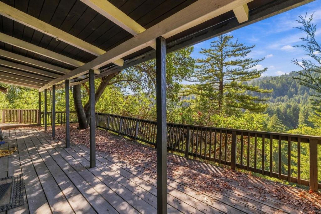323 Tipping Way