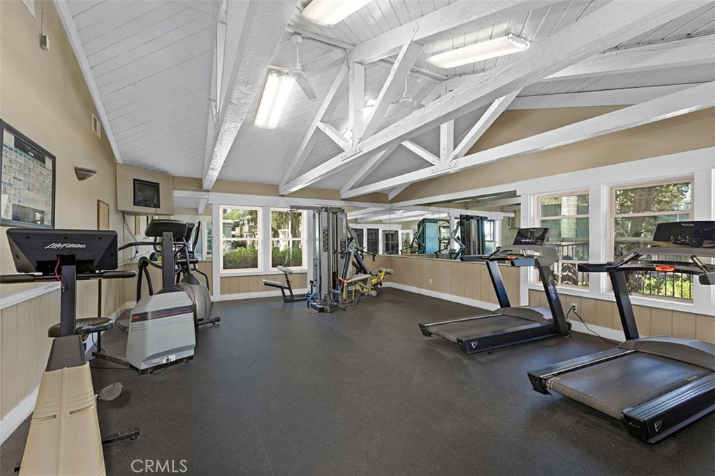 1345 Cabrillo Park F04