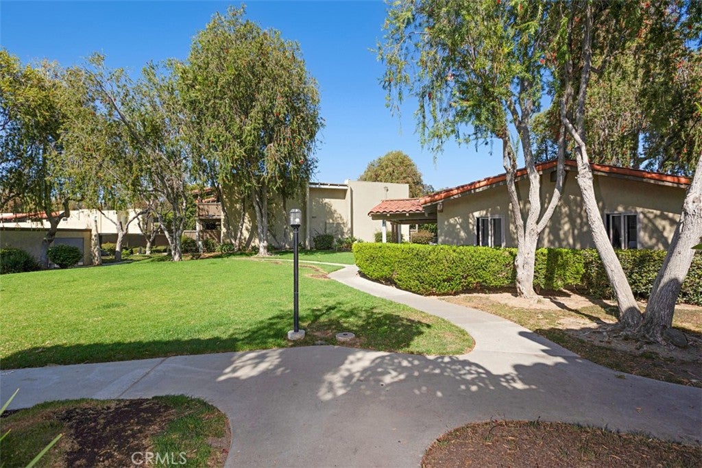 1345 Cabrillo Park F04