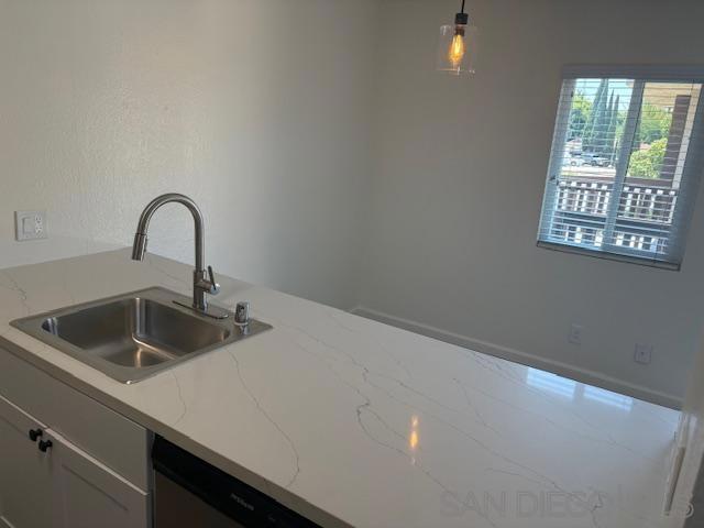 6902 Mission Gorge 9