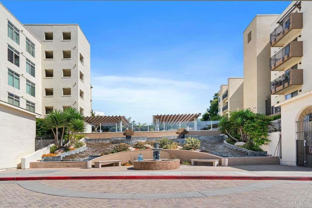 1019 Costa Pacifica Way 1110