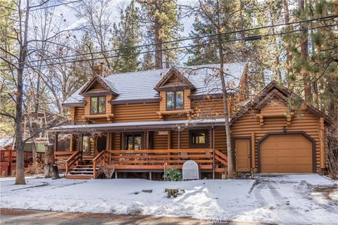 Photo of 42591 La Cerena Ave, Big Bear Lake, CA 92315 (MLS # IG25268371)