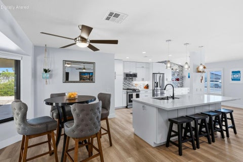 Photo of 2073 Acacia Road W, Palm Springs, CA 92262 (MLS # 219153069DA)