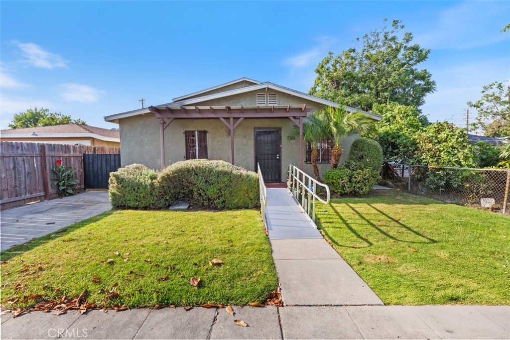 Ready to buy a home? This spacious property presents an opportunity to move-in & enjoy it now, with potential to upgrade & make it your own over time. Spacious living room, open kitchen, laundry space, dining area, and upstairs master-suite. This home is a MUST-SEE!