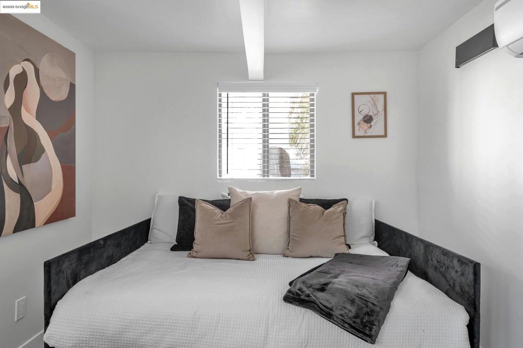 VISTA DE VALLEJO - Residential