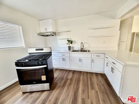 Photo of 829 Alpine Street #6, Los Angeles, CA 90012 (MLS # 26660781)
