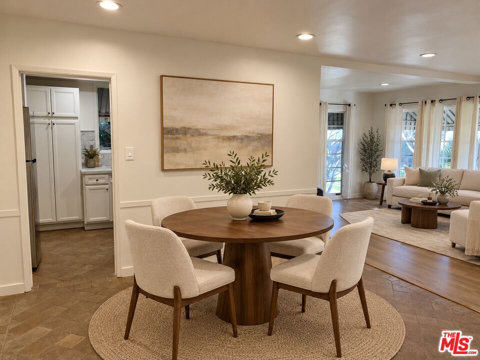 Photo of 450 S Rexford Drive #4, Beverly Hills, CA 90212 (MLS # 26999313)