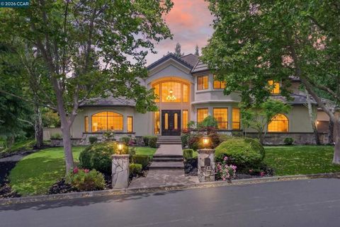 Photo of 4423 Deer Ridge Rd RD, Danville, CA 94506 (MLS # 41134534)