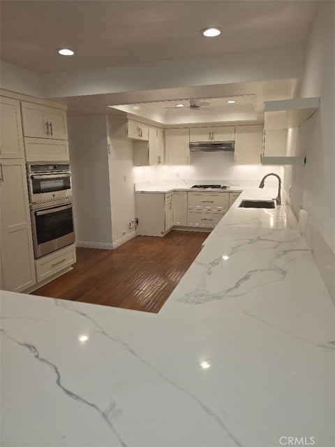Photo of 521 Playa, Newport Beach, CA 92660 (MLS # NP26213516)