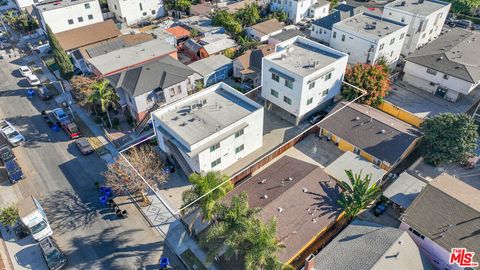 1372 W 35th Place Los Angeles CA 90007