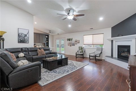 Tiny photo for 192 Cardinal Way, Paso Robles, CA 93446 (MLS # NS26083028)