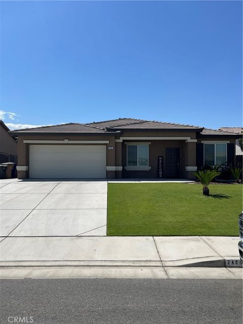 Photo of 2401 Donnalynn Street, Bakersfield, CA 93313 (MLS # IV25240737)