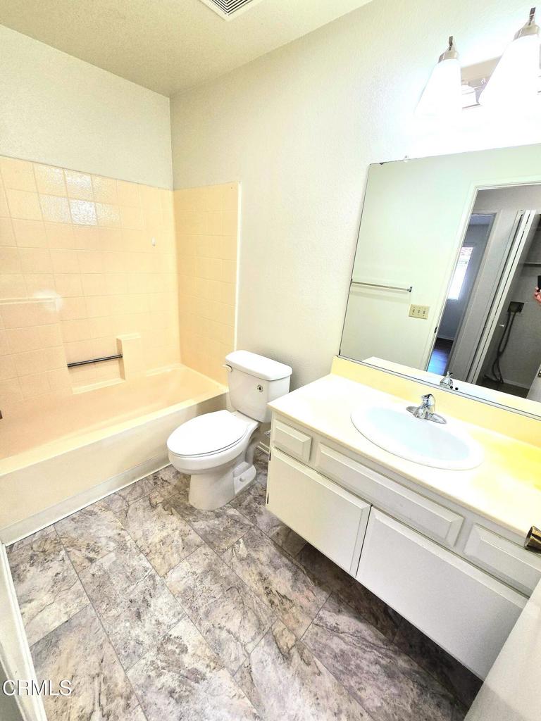 Parkside 6 - 3966 - Residential