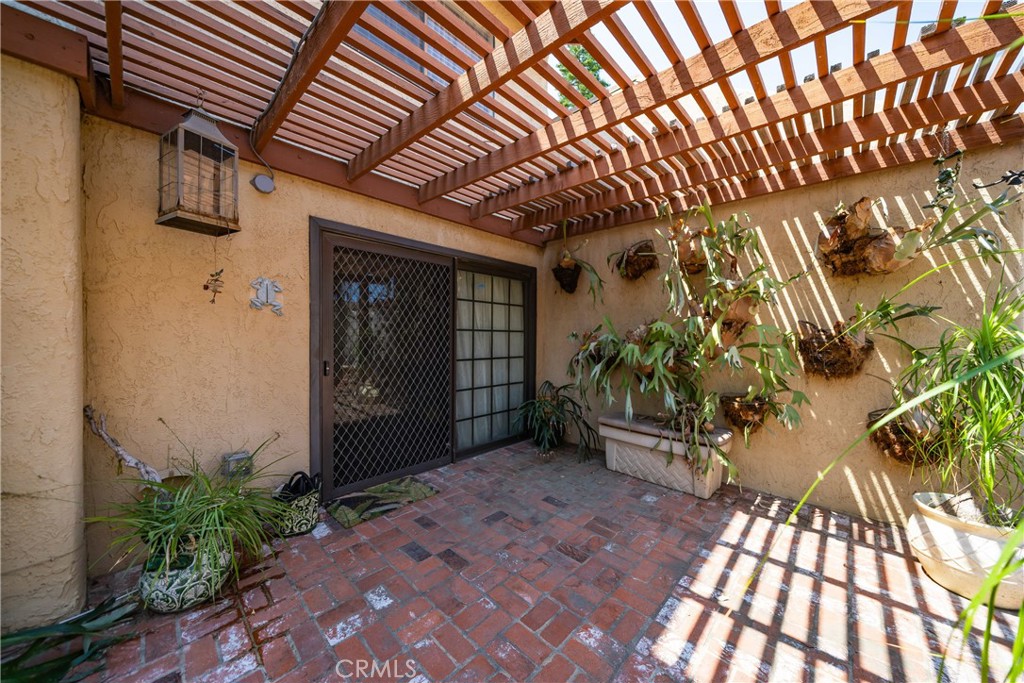 Lakeview Townhomes (LKTH) - Residential