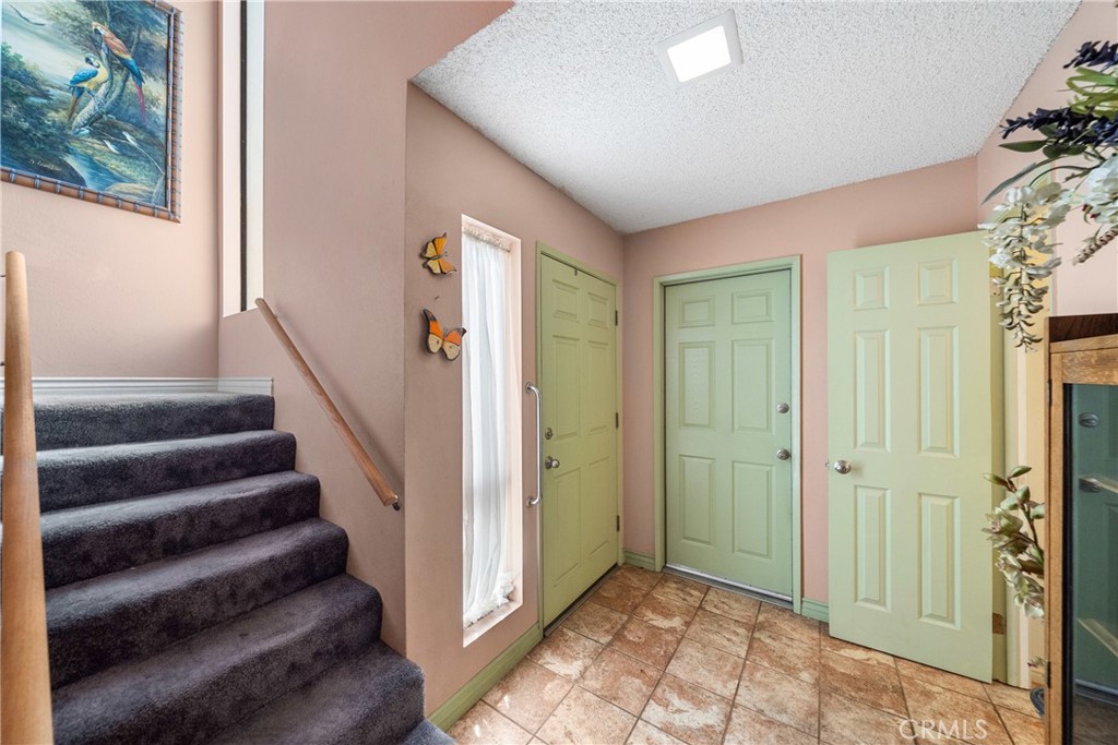 Lakeview Townhomes (LKTH) - Residential