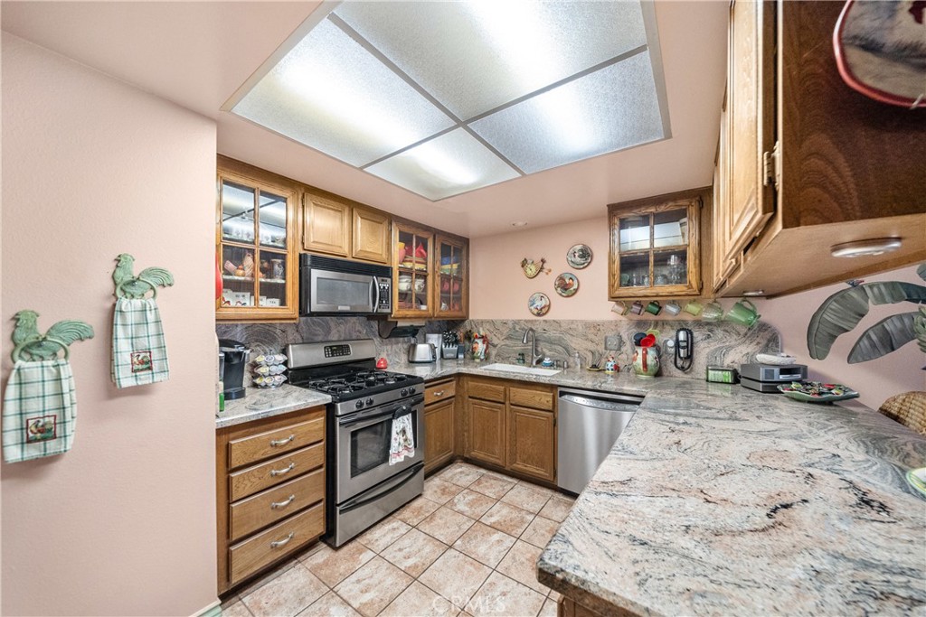 Lakeview Townhomes (LKTH) - Residential