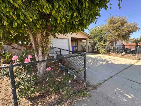 4750 Calle Estrella, Oceanside, CA 92057 - MLS#: PTP2604250
