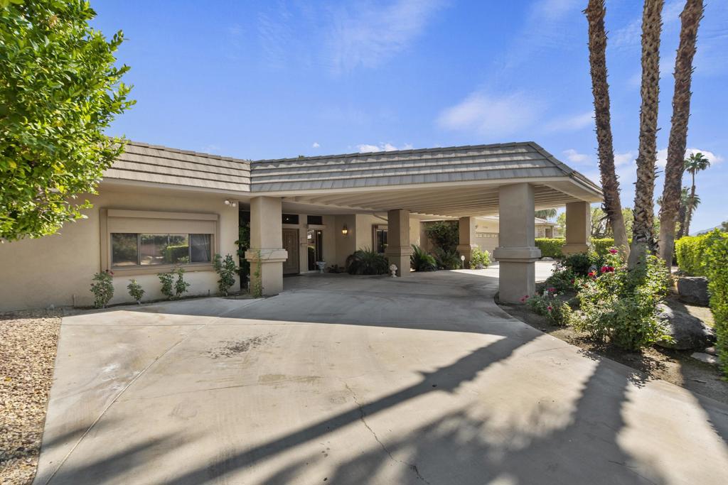 73880 Grapevine Street