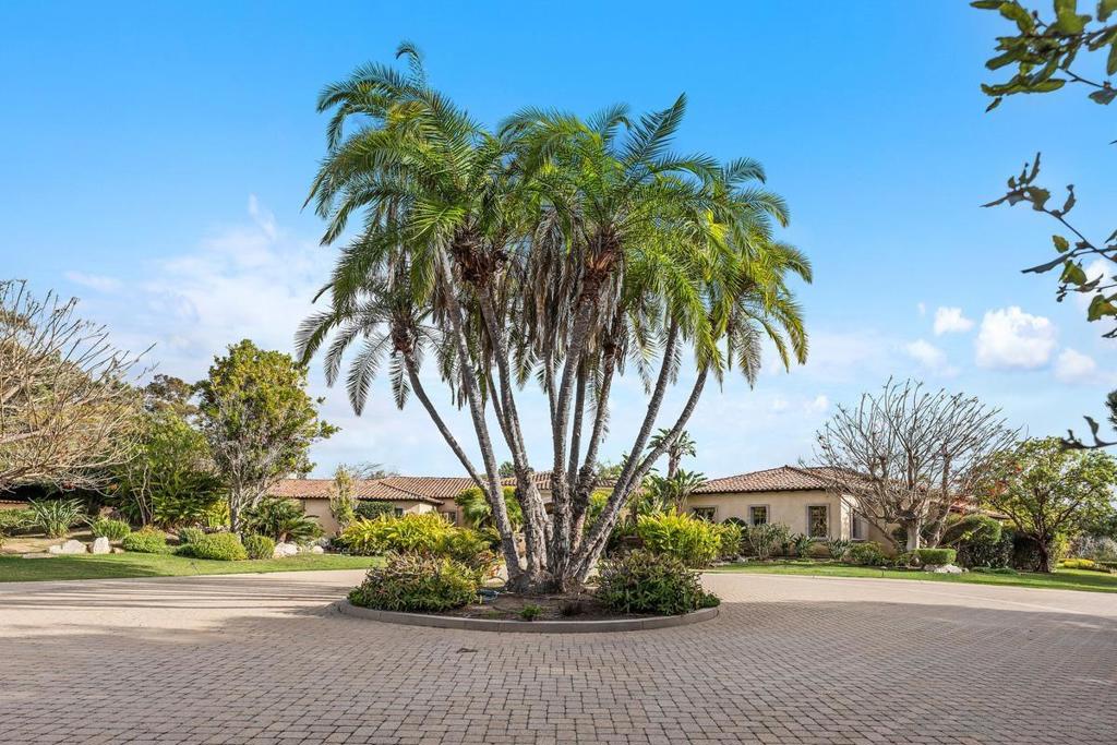 Rancho Santa Fe - Residential
