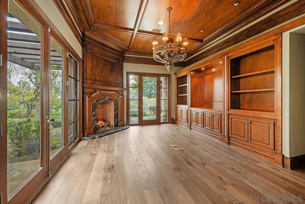 Rancho Santa Fe - Residential