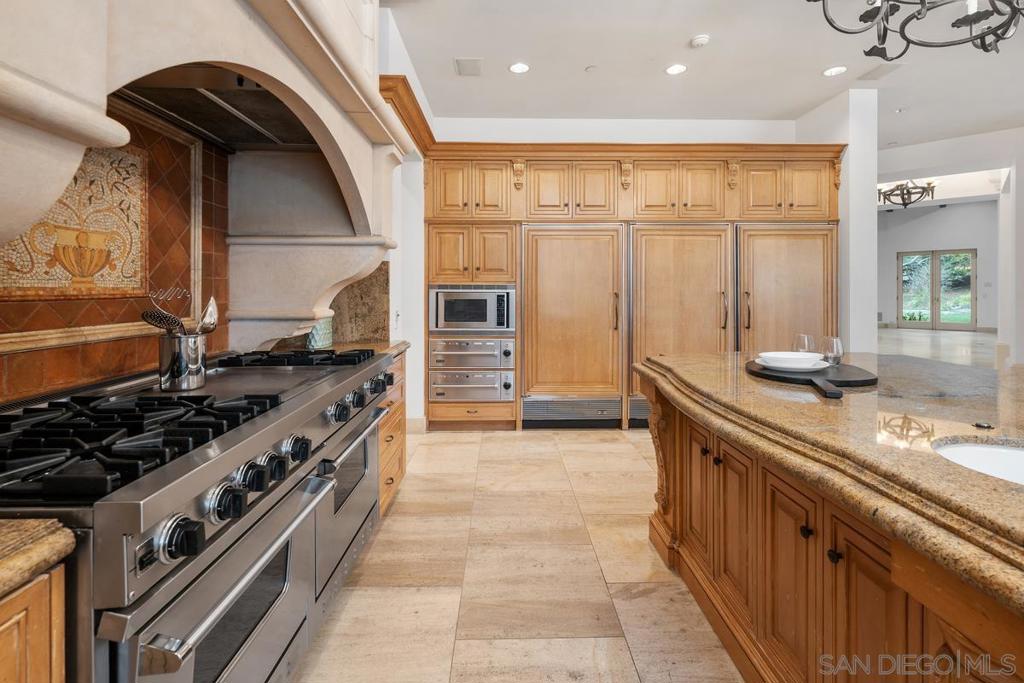 Rancho Santa Fe - Residential