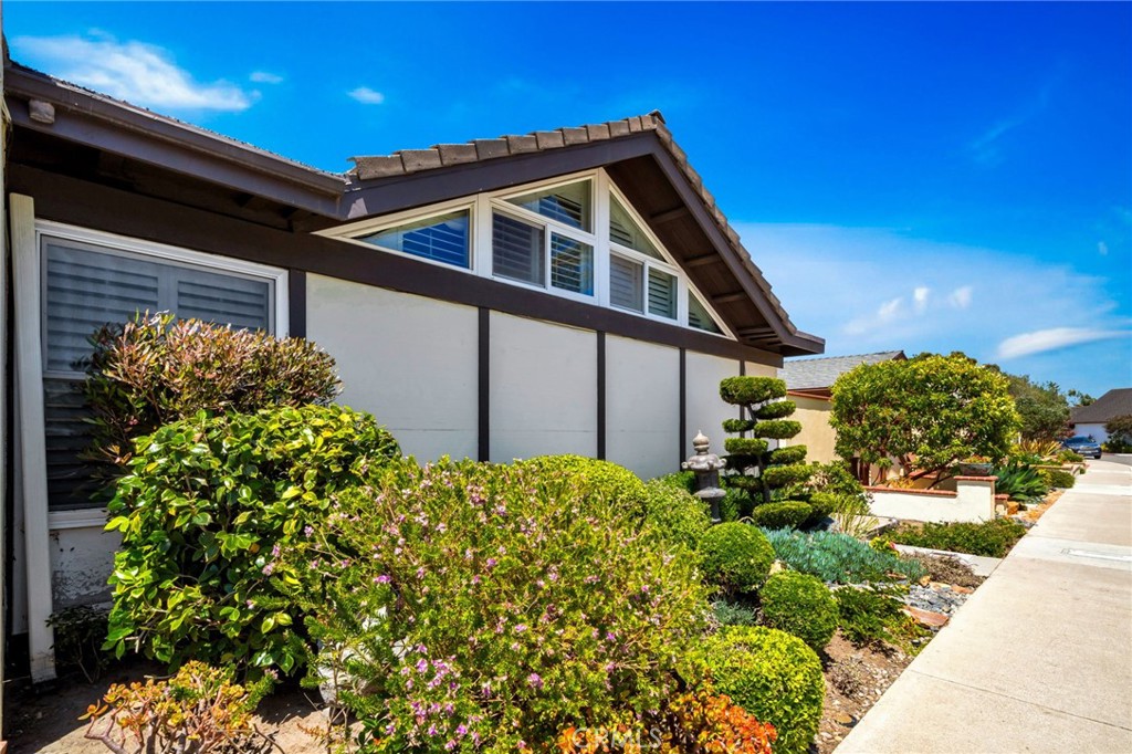 365 Clipper Way