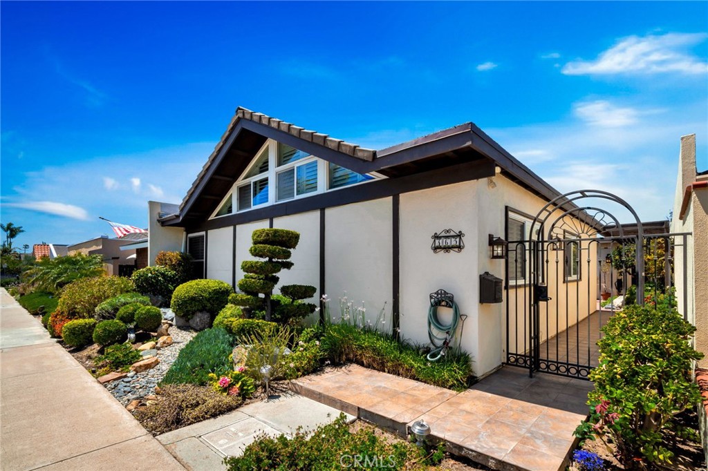 365 Clipper Way