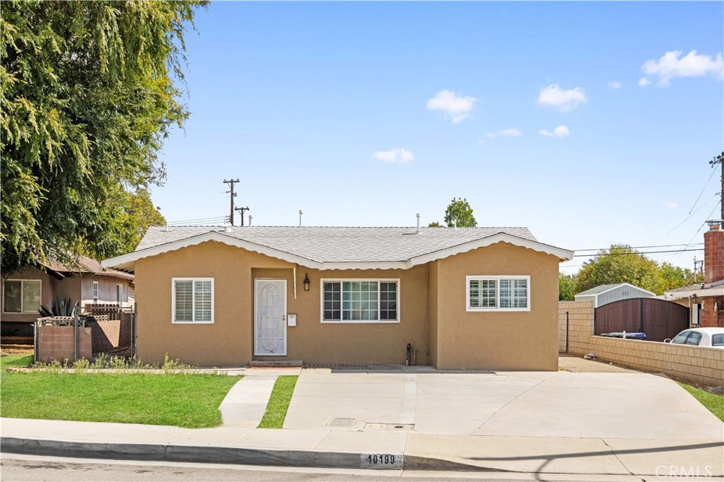 10199 Camulos Avenue