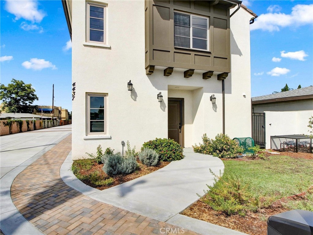4437 Stewart B