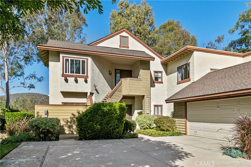 Ridge Townhomes Akins (RA) - Residential Lease