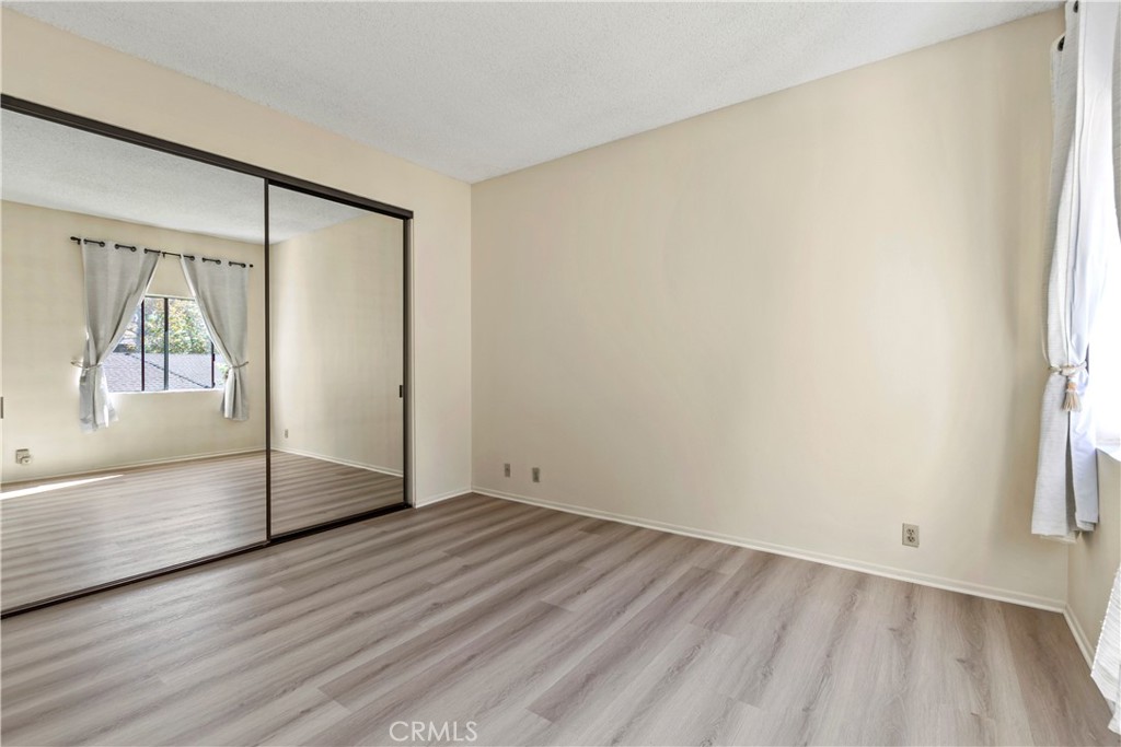 Ridge Townhomes Akins (RA) - Residential Lease