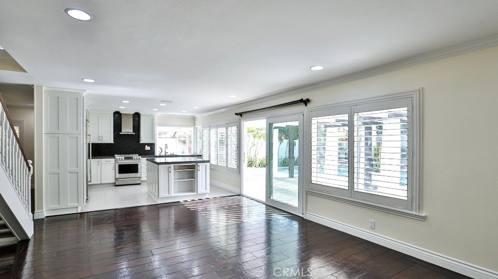 Greenbrook By Larwin (GBLR) - Residential