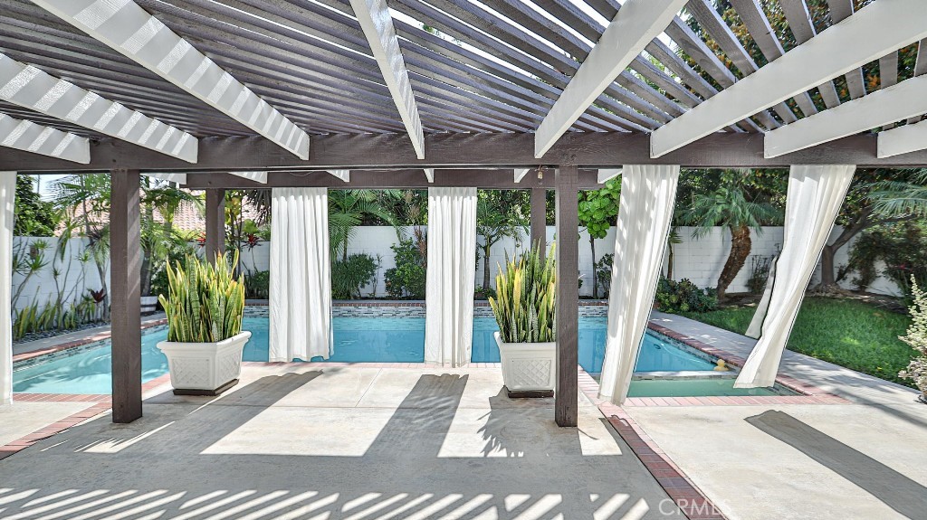 Greenbrook By Larwin (GBLR) - Residential