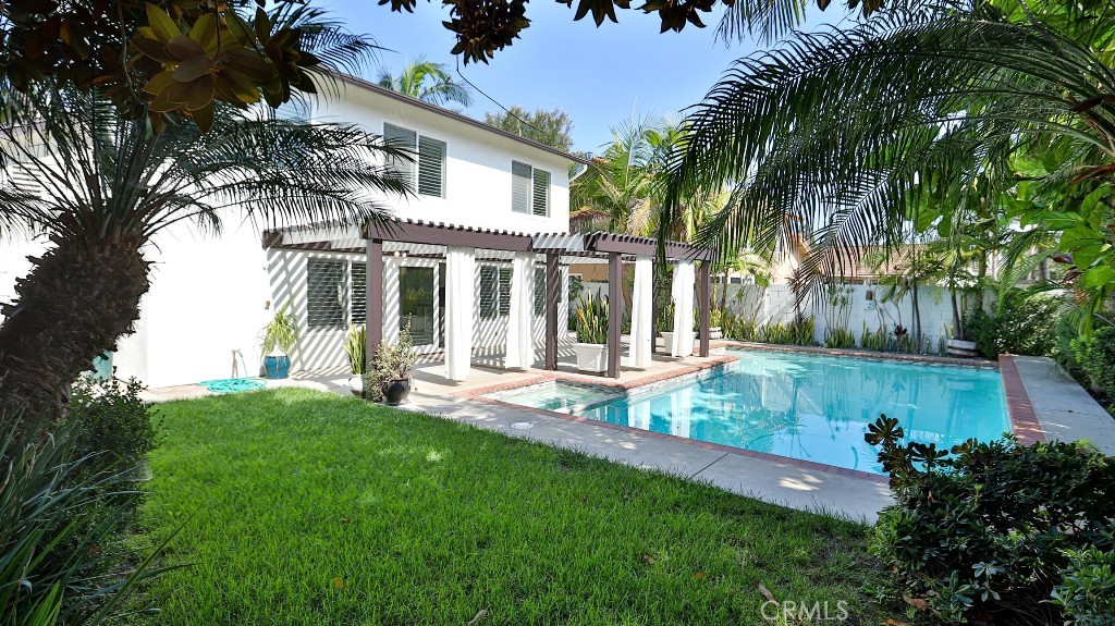 Greenbrook By Larwin (GBLR) - Residential