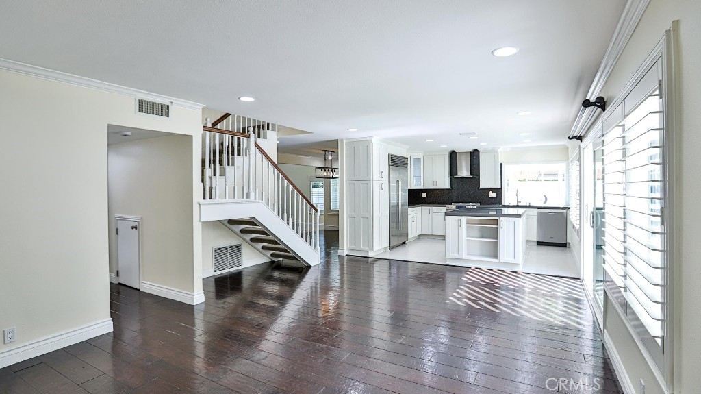 Greenbrook By Larwin (GBLR) - Residential