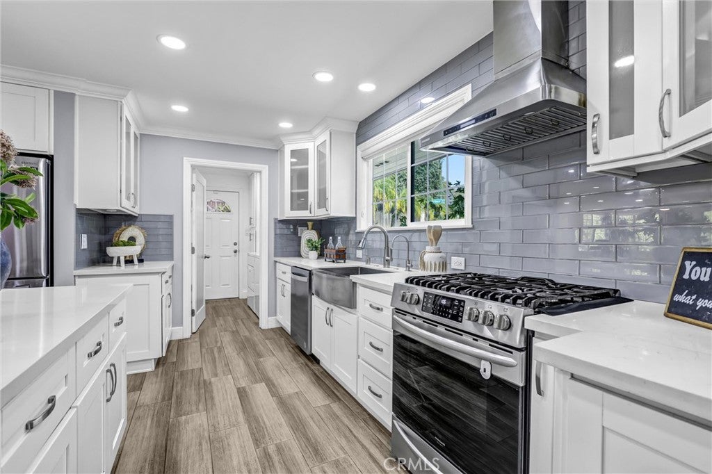 1343 S Garfield