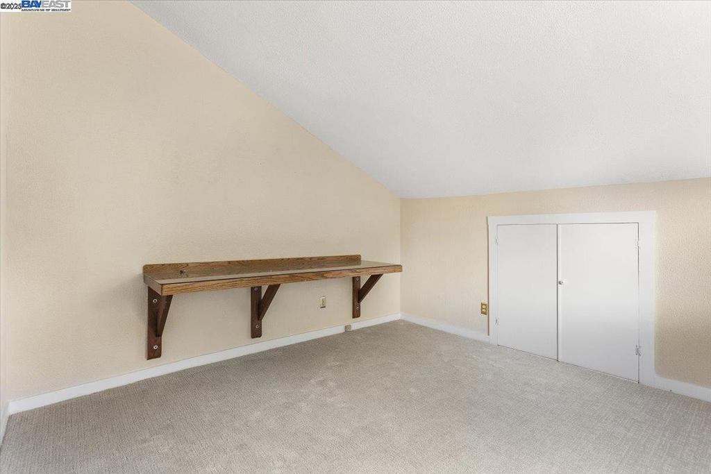 BAYWOOD - Residential