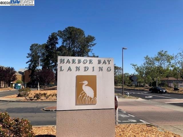BAYWOOD - Residential