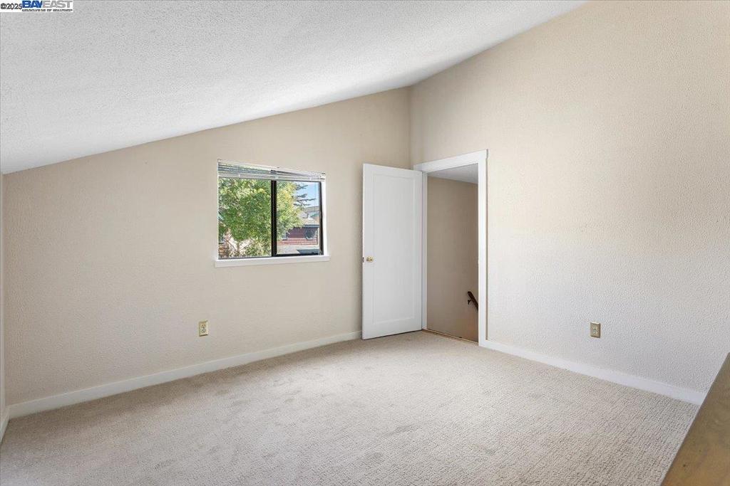 BAYWOOD - Residential