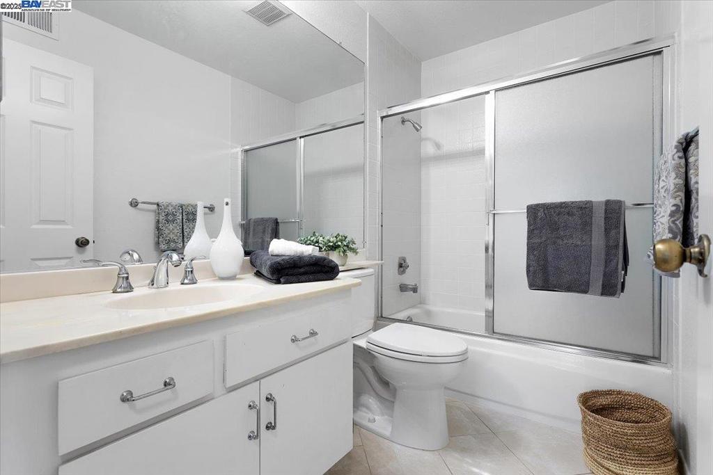 BAYWOOD - Residential