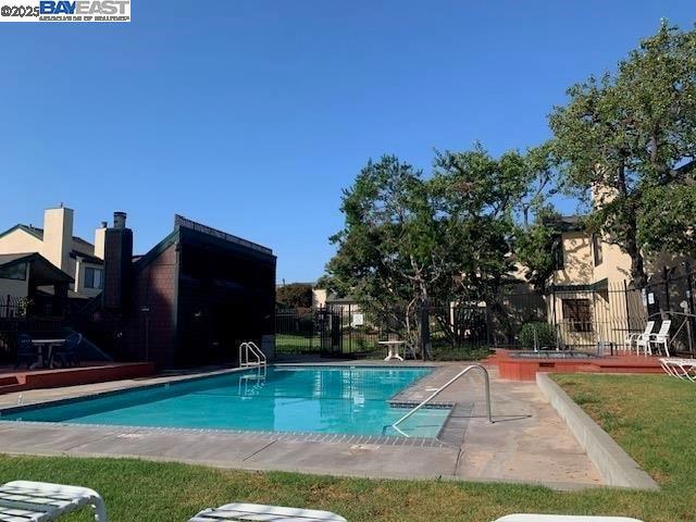 BAYWOOD - Residential
