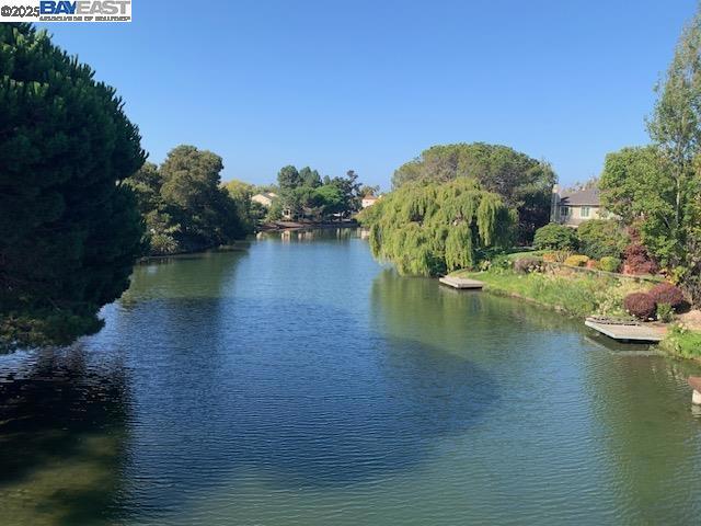 BAYWOOD - Residential