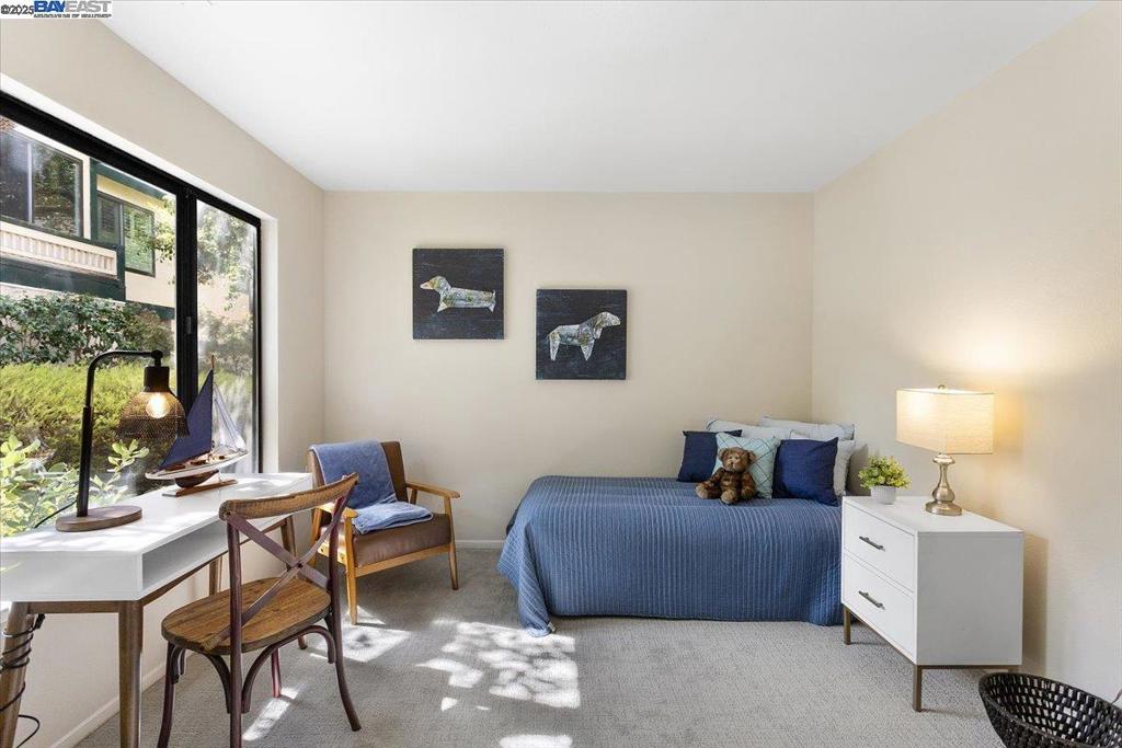 BAYWOOD - Residential