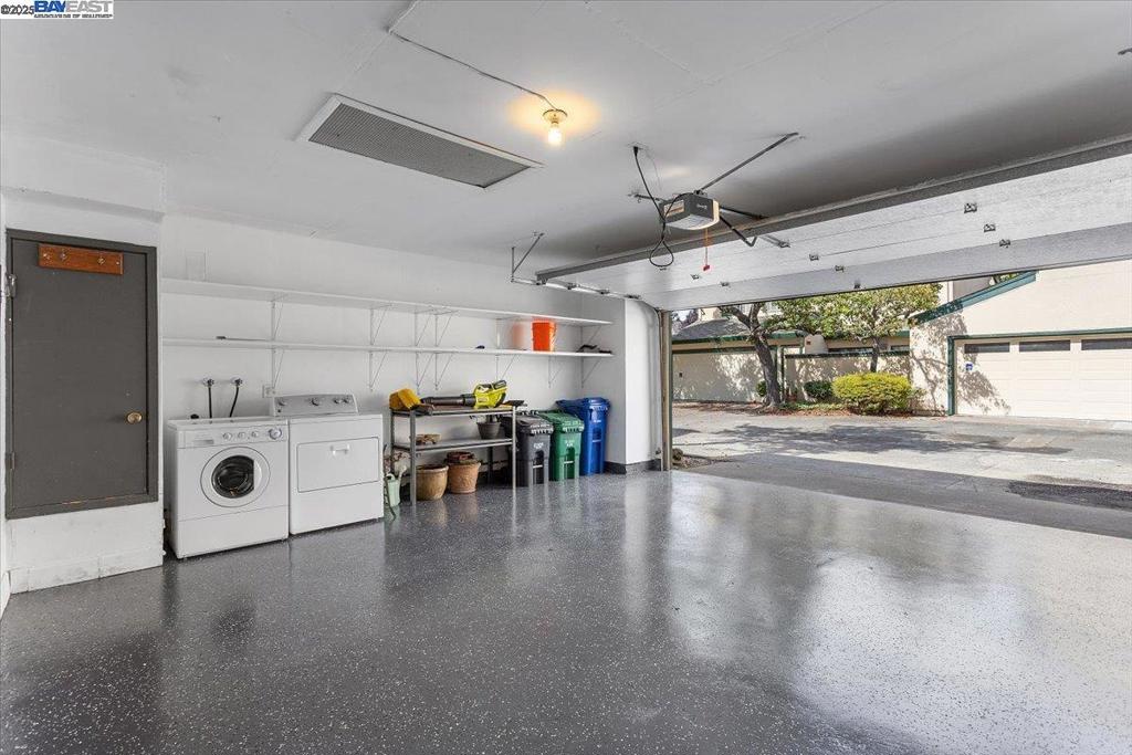 BAYWOOD - Residential