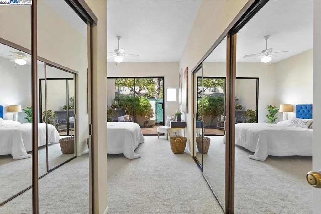 Alameda, California 94502, United States, 2 Bedrooms Bedrooms, ,2 BathroomsBathrooms,Residential,Active,220734