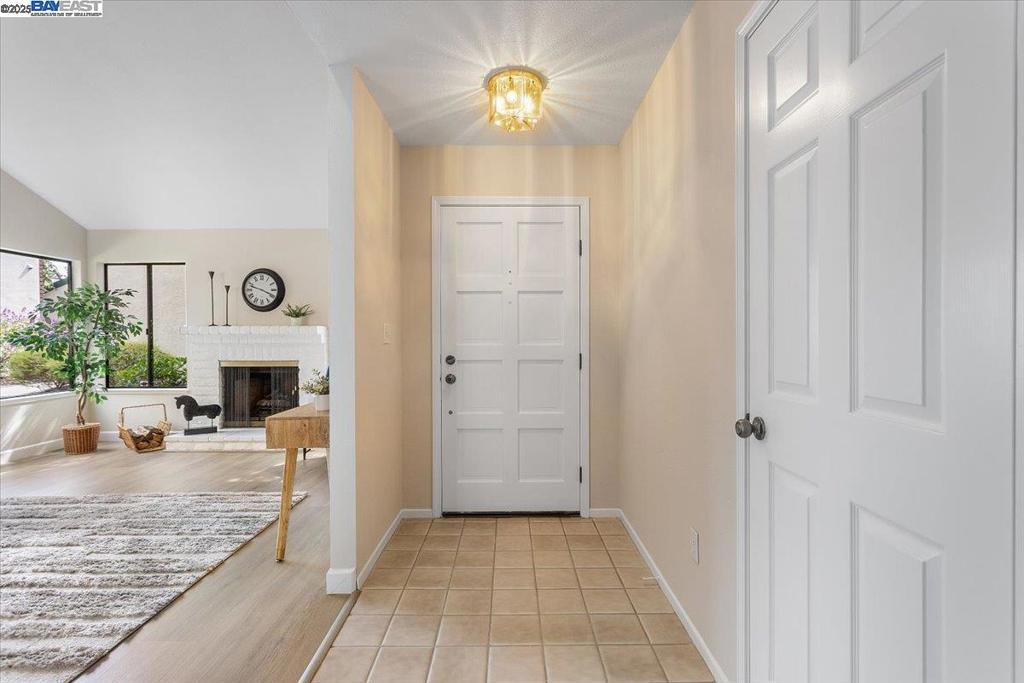 BAYWOOD - Residential
